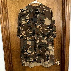 Zara Relaxed Fit Camouflage Button Down Shirt NWT